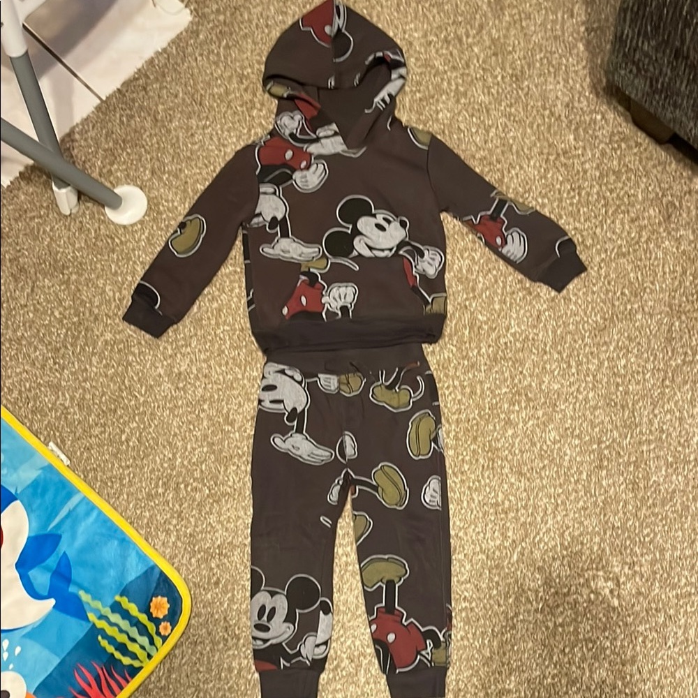 Disney Junior Mickey Hooded Sweatshirt - Black